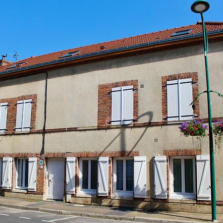 Appartamento La demeure du maréchal-ferrant Pierry Esterno foto